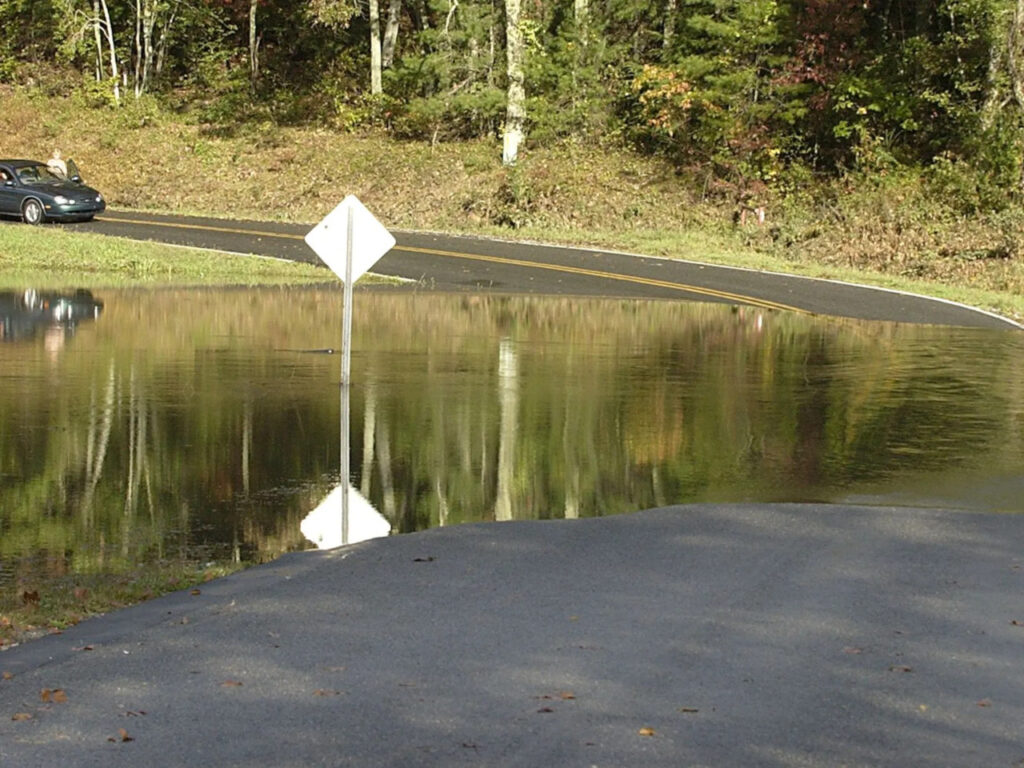 Flooding near Rosman in Transylvania County after Jeanne