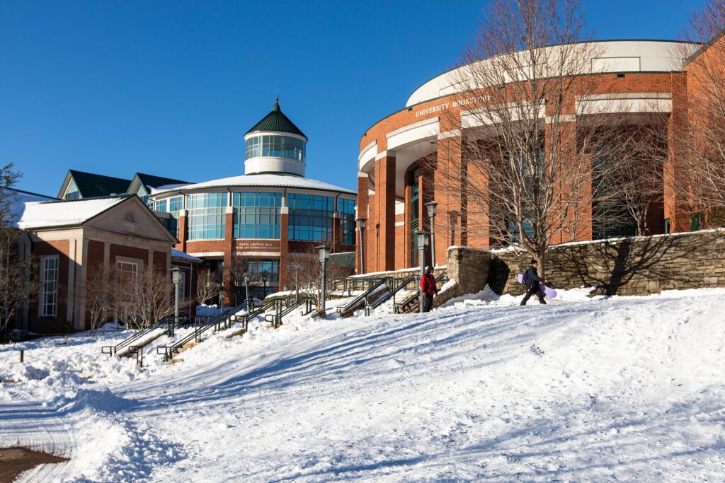 Photo of snow in the Appalachian State campus