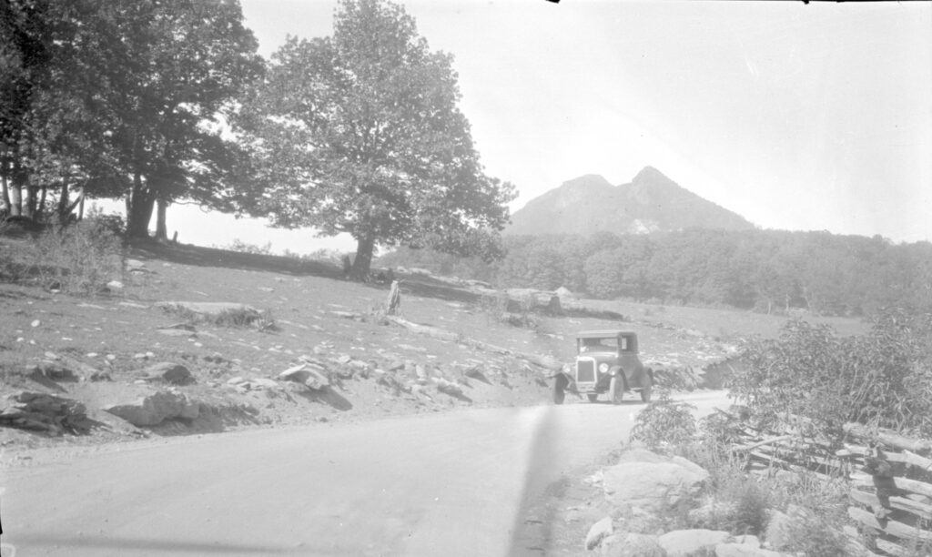 A roadside photo of Grandfather Mountain taken in 1926