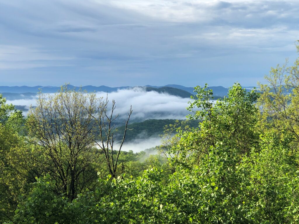 A photo of cloud cover and fog in the North Carolina Mountains