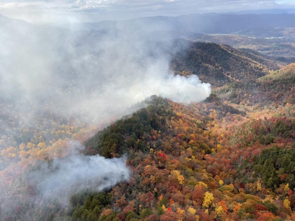 A photo of the Collett Ridge wildfire burning in the mountains of Cherokee County